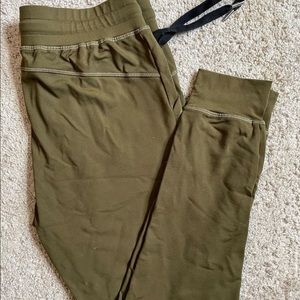 Olive Unwind Joggers